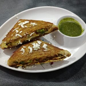 Paneer Aloo Sandwich [1 Piece]