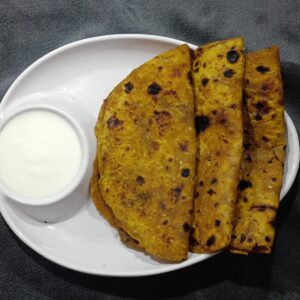 3 Thepla with Curd